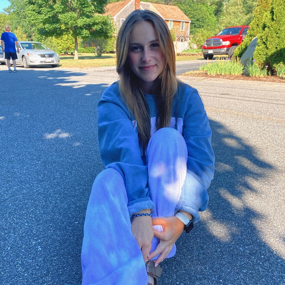 Meet your Posher, Mya